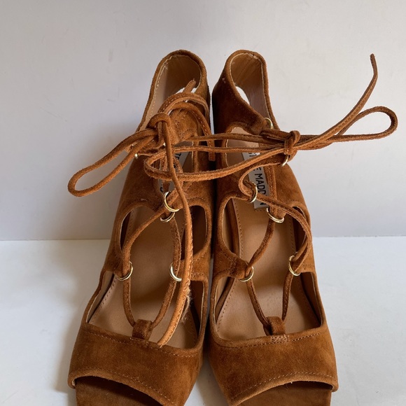 Steve Madden Aryah Sandals Size 7 - Picture 2 of 6